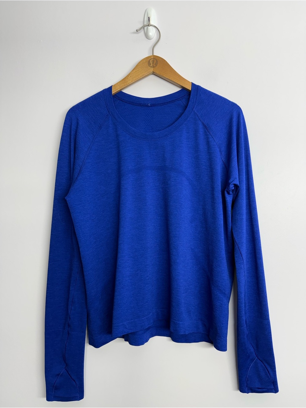 Lululemon Swiftly Tech Long-Sleeve Shirt Waist Length Riverside? Sz 14 Blue